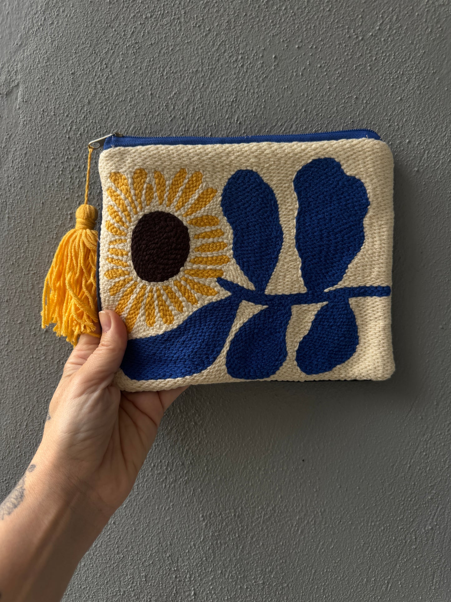 Sun Flowers Punch Clutch Çanta