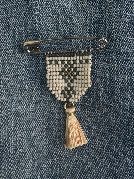 Miyuki broş etnik krem